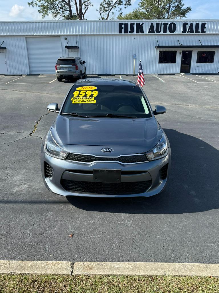 2020 Kia RIO S's photo